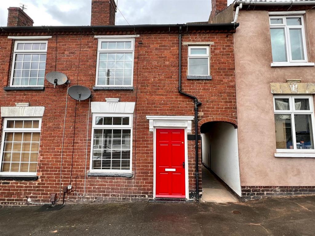 Hall Street, Oldswinford, Stourbridge, DY8 2JE 2 bed terraced house for
