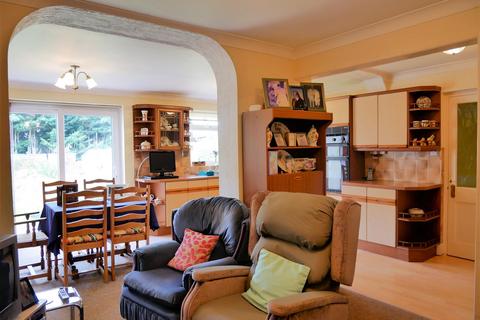 4 bedroom semi-detached house for sale - Quemerford, Calne