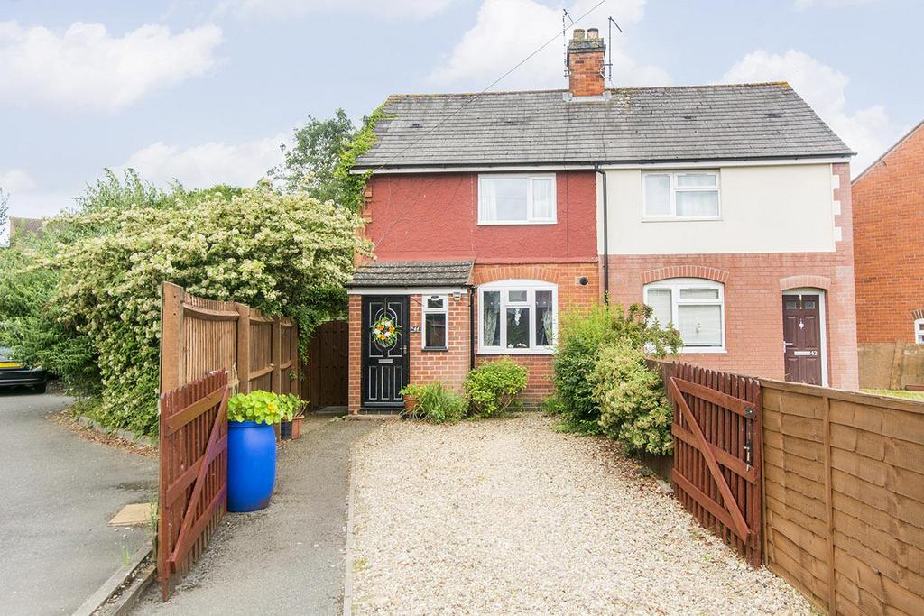 Spencer Road, Lutterworth 2 bed semidetached house for sale £199,950