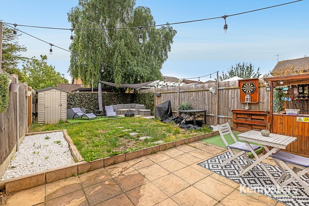 Rear Garden 1.jpg