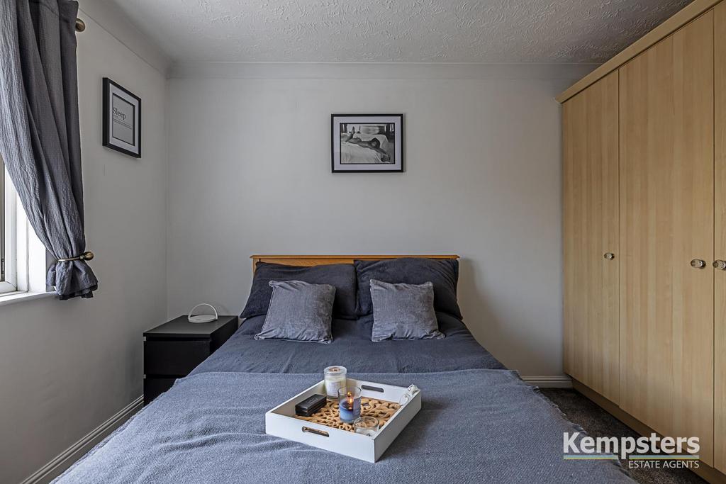 Bedroom 1 2nd.jpg
