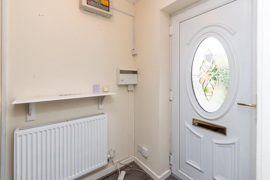 The Shires, St Helens, WA10 3 bed semidetached house for sale £165,000