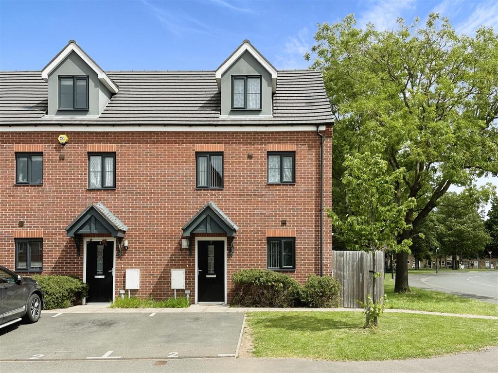 Ramsey Road, Leamington Spa 3 bed townhouse for sale £365,000