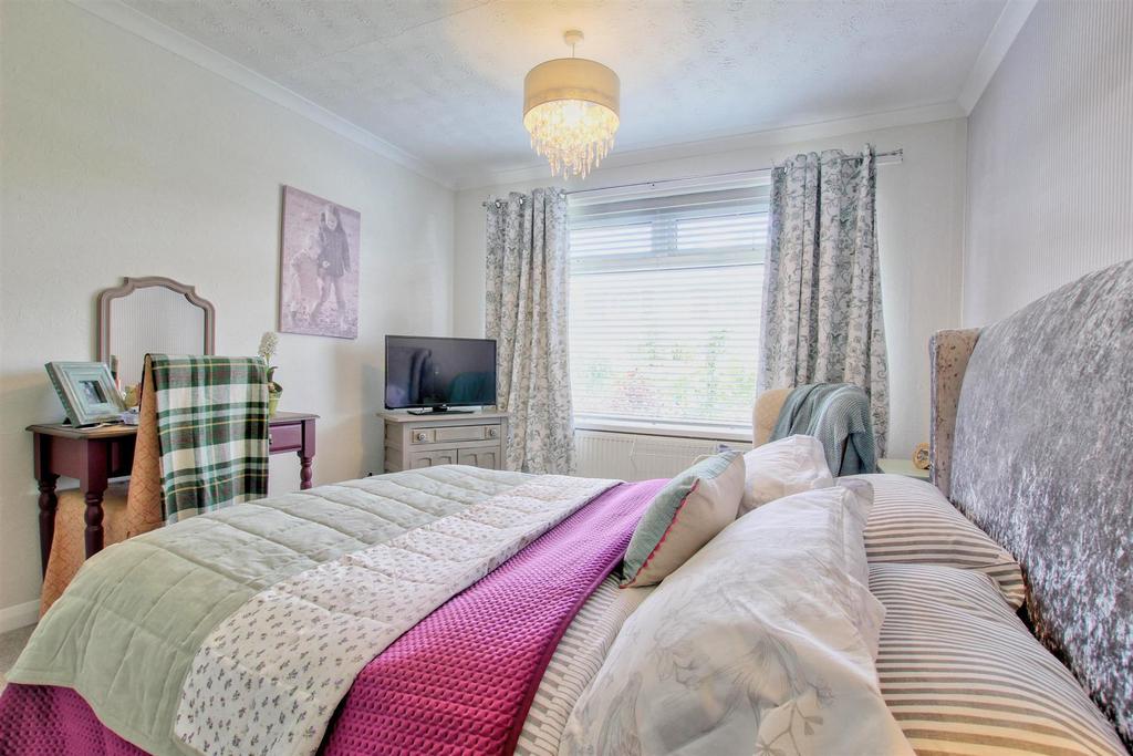 Bedroom 1 (front)