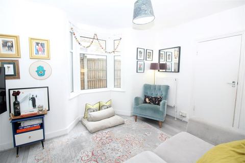 95a Claude Road, London, E10 6NF