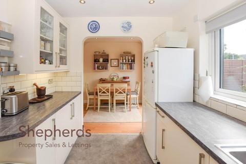 81 Penton Drive, Cheshunt, Waltham Cross, EN8 9RT