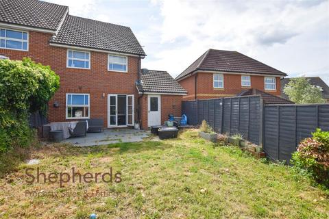 3 bedroom semi-detached house for sale, Lucern Close, West Cheshunt EN7