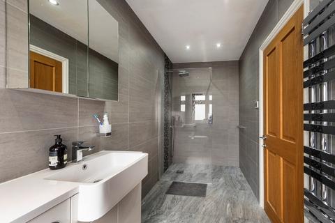 48 Berkeley Avenue, Bexleyheath, DA7 4UA