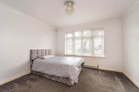 48 Berkeley Avenue, Bexleyheath, DA7 4UA