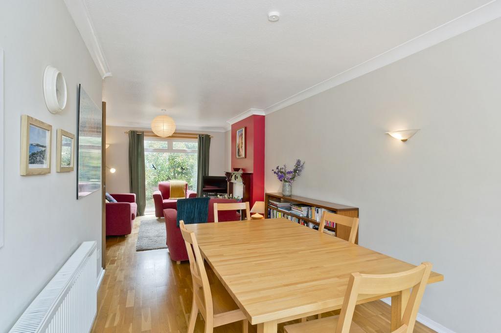 15 Forth Wynd, Port Seton, East Lothian EH32 0TL 3 bed semidetached house for sale £240,000