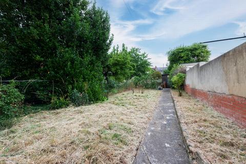 65 Wrottesley Road, London, SE18 3EW