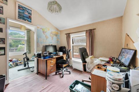 65 Wrottesley Road, London, SE18 3EW