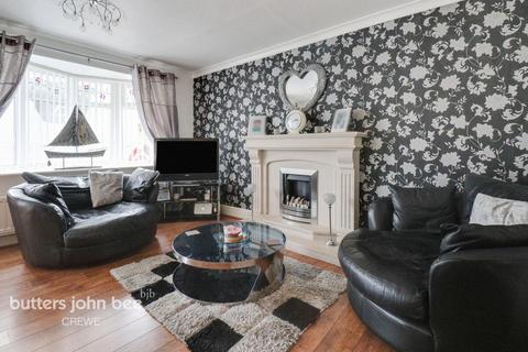 4 bedroom detached house for sale - Wharfedale Avenue, Crewe