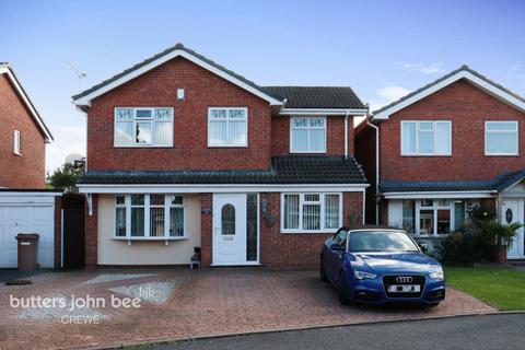4 bedroom detached house for sale - Wharfedale Avenue, Crewe