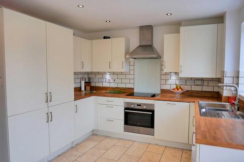 4 bedroom detached house for sale, Hurricane Drive, Calne