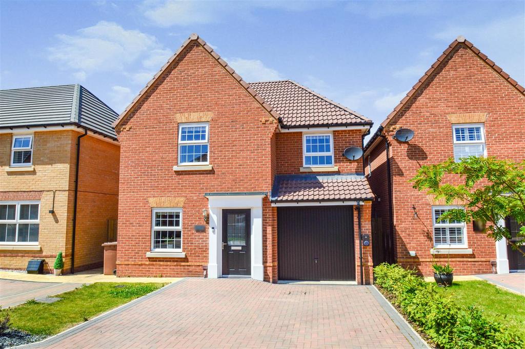Waudby Close, Hessle 3 bed detached house for sale £315,000