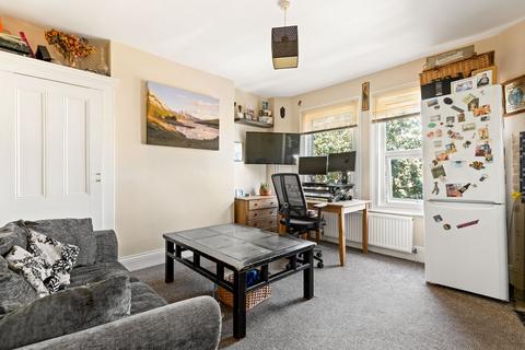 3 bedroom maisonette for sale, East Cliff Gardens, Folkestone, CT19