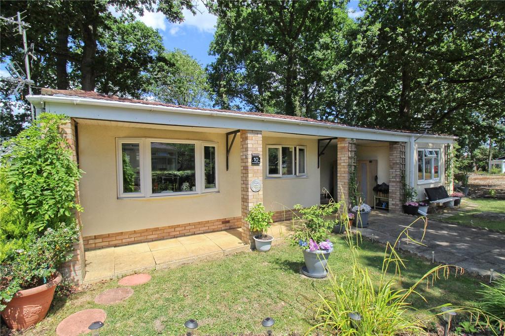 Trowbridge Lodge Park, Trowbridge 2 bed park home £150,000