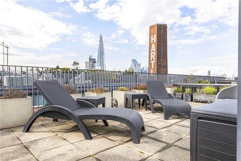 2 bedroom penthouse for sale, Green Walk, London, SE1