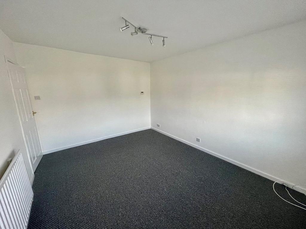 Apartment in Leeds, Troy, Tinshill - View 3