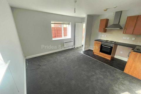 undefined, Monson St, Lincoln