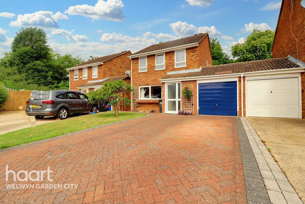 Lords Wood, Welwyn Garden City 4 bed detached house for sale £525,000