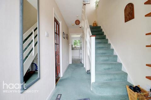 4 bedroom detached house for sale, Lords Wood, Welwyn Garden City