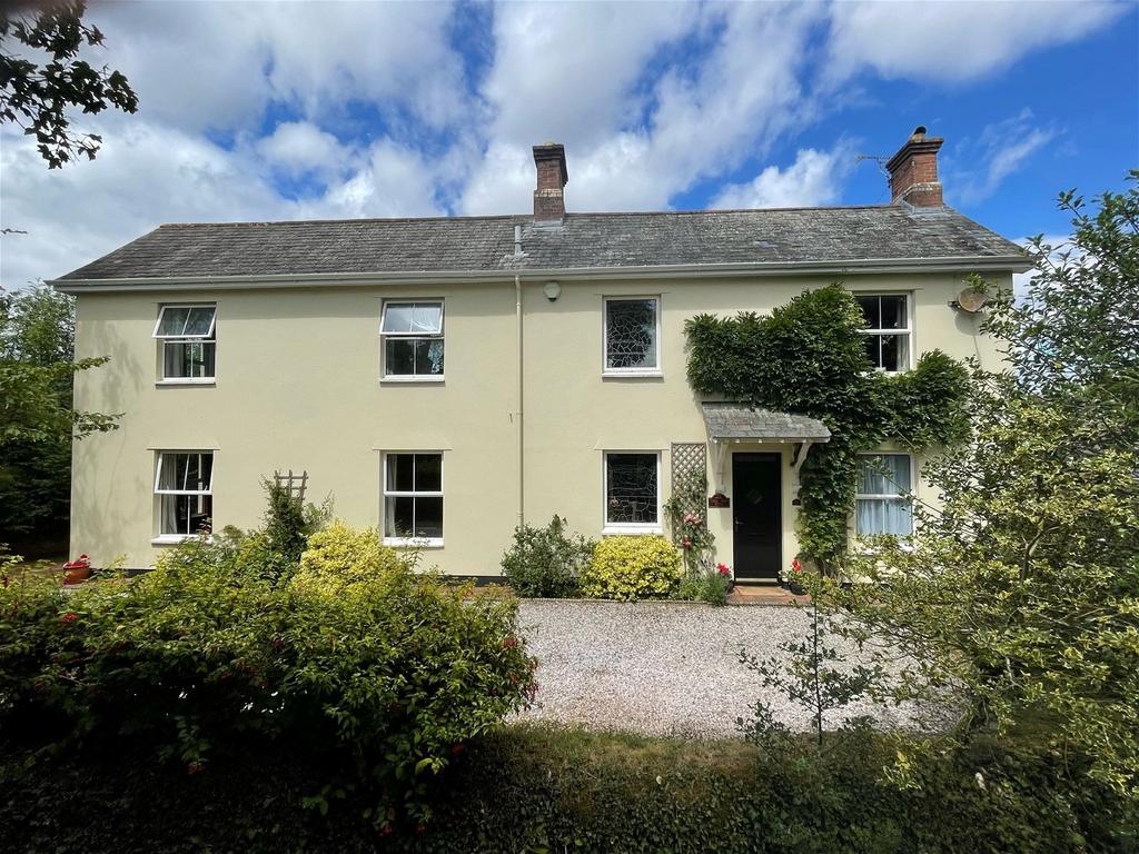 Whitehill Road, Newton Abbot 5 bed detached house for sale £895,000