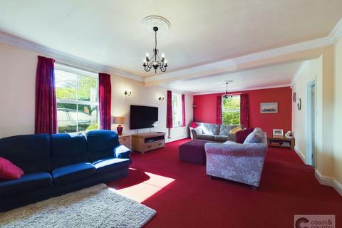 5 bedroom detached house for sale, Whitehill Road, Newton Abbot