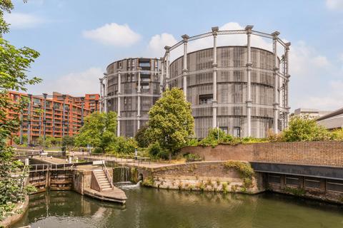 1 bedroom flat for sale, Lewis Cubitt Square, London, N1C