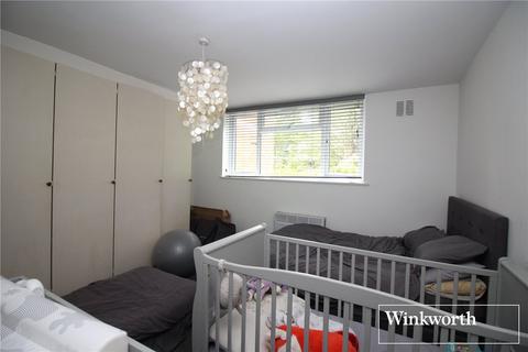 2 bedroom apartment for sale, Holt Close, Elstree, Borehamwood, Hertfordshire, WD6