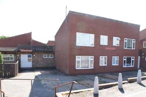 2 bedroom apartment for sale, Lanchester Gardens, Worksop, Nottinghamshire, S80