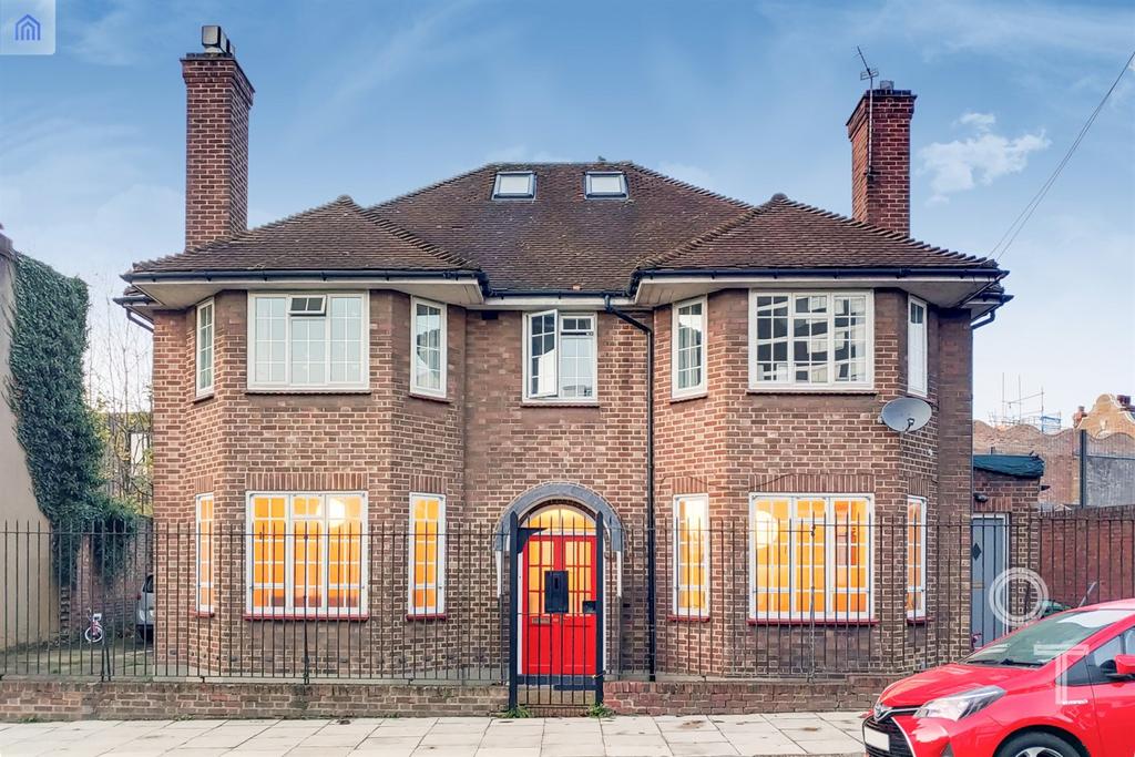 Inkerman Road, Kentish Town, NW5 2 bed apartment for sale £590,000
