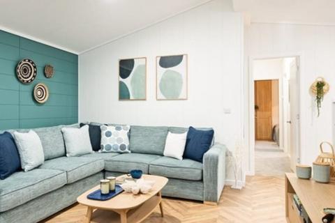 2 bedroom lodge for sale, Padstow Holiday Village