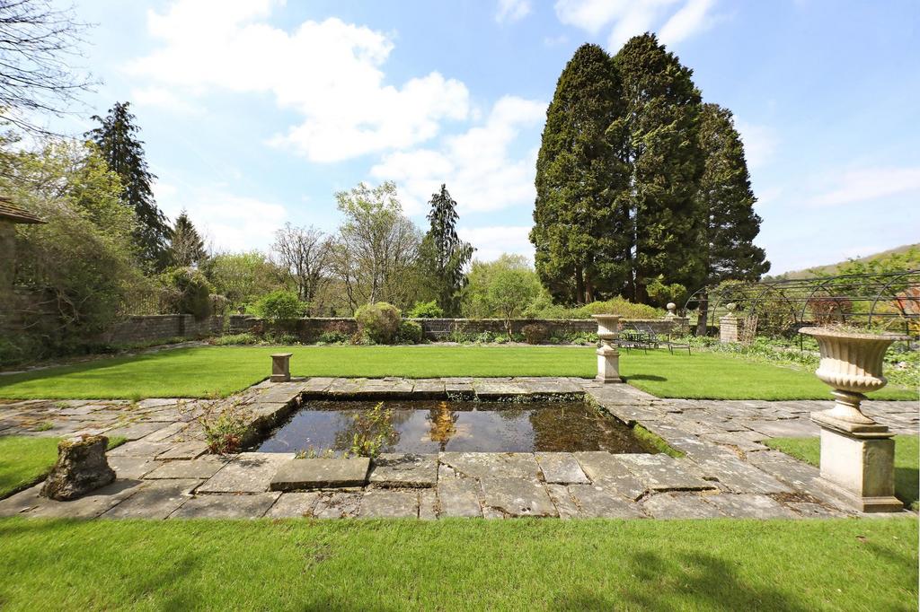 Boss Lane, Hughenden Valley, HP14 4 bed detached house for sale £