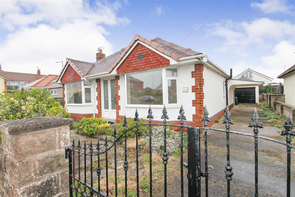 Burns Drive Rhyl 2 bed detached bungalow for sale £240,000