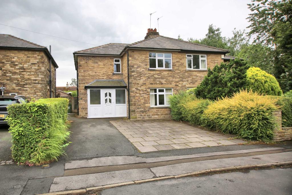 Swanscoe Avenue, Bollington 3 Bed Semi-detached House - £315,000