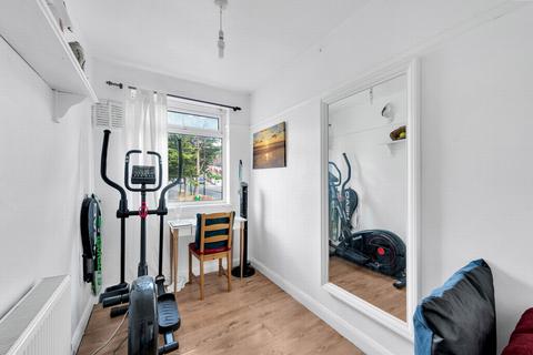 279 Westmount Road, London, SE9 1NR