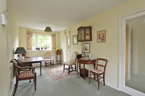 31 Moorlands Close, Brockenhurst, SO42 7QS