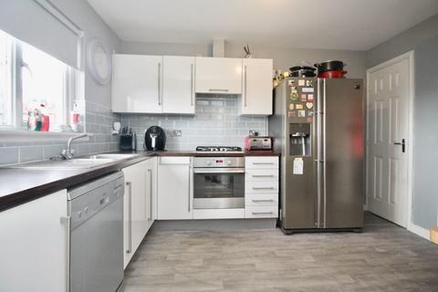 10 Gartmore Road, Airdrie, ML6 9BH