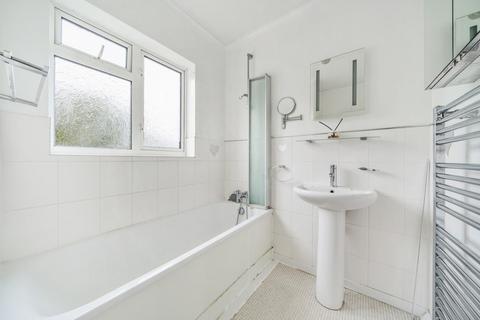 116 The Grove, West Wickham, BR4 9JZ