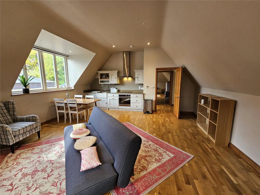 Flat sitting room