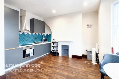 1 bedroom flat to rent, Flat 6, Bank Chambers, Tunstall