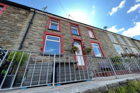 69 Heath Terrace, Porth, CF39 0HT