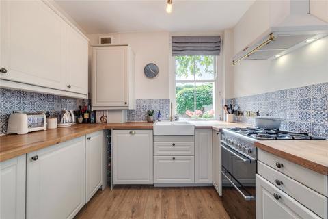 15a Halton Road, London, N1 2EN