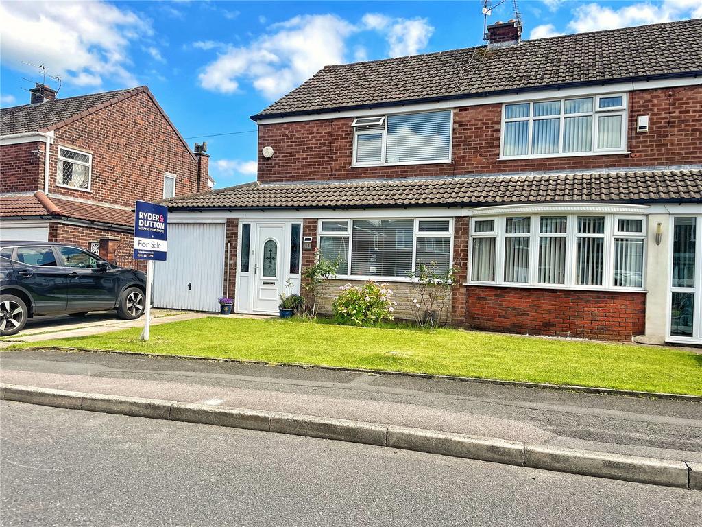 Alder Road, Failsworth, Manchester, Greater Manchester, M35 3 bed semidetached house for sale