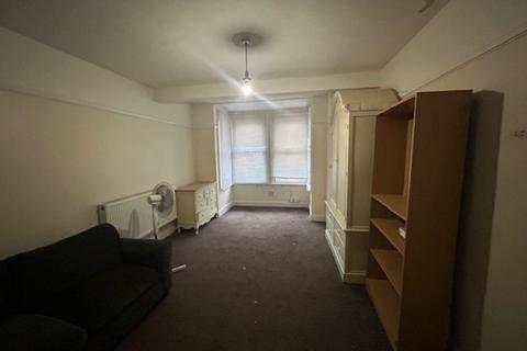 1 bedroom ground floor flat to rent, Electric Avenue Westcliff-on-Sea SS0