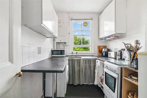 2 bedroom apartment for sale, Fircroft Road, SW17