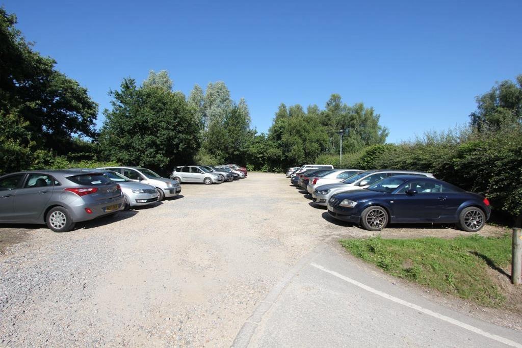 2 Car parking.JPG