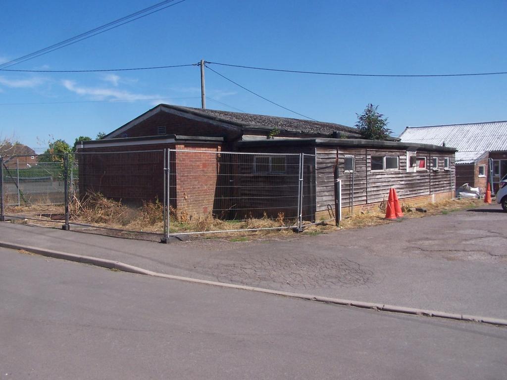Bockhampton Road, Lambourn RG17 Property £50,000